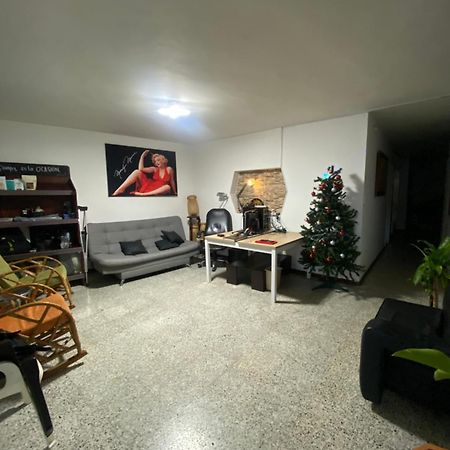 Hostel Kumho Alojamiento Μεντεγίν Εξωτερικό φωτογραφία
