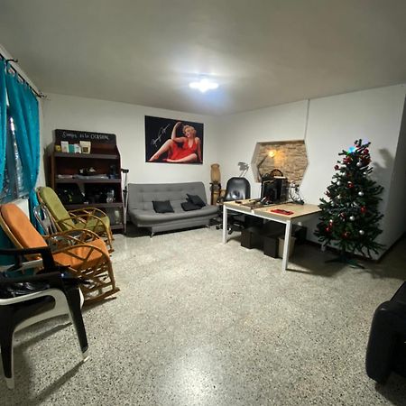 Hostel Kumho Alojamiento Μεντεγίν Εξωτερικό φωτογραφία